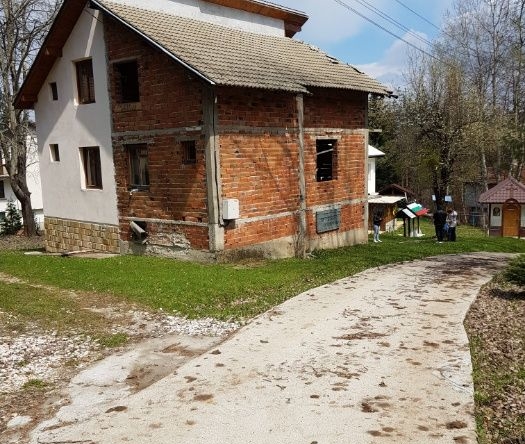 Къща в Брацигово - 99 кв.м за 425 €/кв.м - Снимка #1