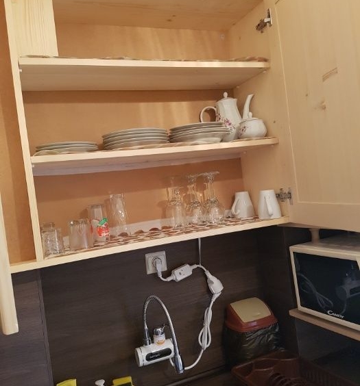 Дава се под наем Двустаен апартамент в Бургас, Център - 65 кв.м за 60лв € - Снимка #2
