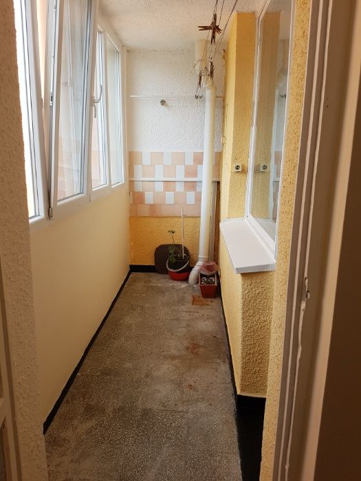Дава се под наем Двустаен апартамент в Бургас, Център - 65 кв.м за 60лв € - Снимка #4