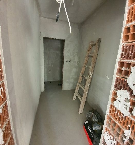 Дава се под наем Магазин в Асеновград - 50 кв.м за 255 € - Снимка #12