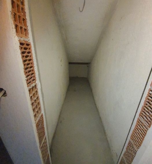 Дава се под наем Магазин в Асеновград - 50 кв.м за 255 € - Снимка #17