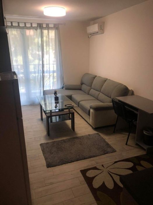 Дава се под наем Едностаен апартамент в Пловдив, Център - 40 кв.м за 175 € - Снимка #2