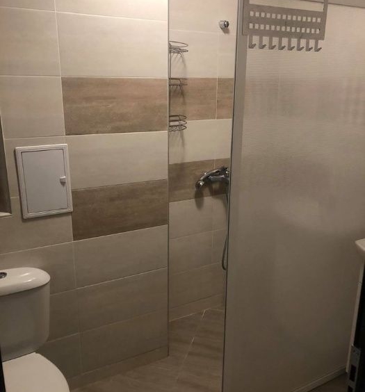 Дава се под наем Едностаен апартамент в Пловдив, Център - 40 кв.м за 175 € - Снимка #7