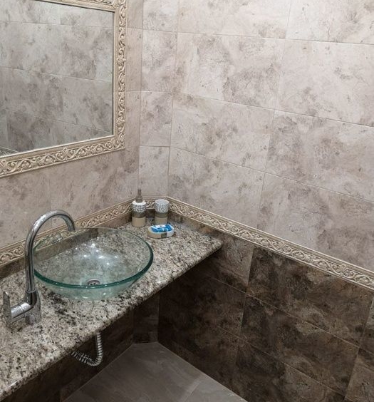 Дава се под наем Тристаен апартамент в Пловдив, Кършияка - 75 кв.м за 250 € - Снимка #17