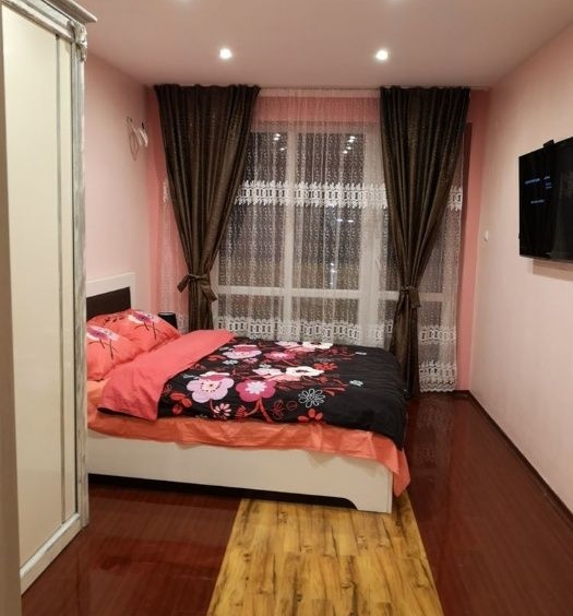 Дава се под наем Тристаен апартамент в Пловдив, Кършияка - 75 кв.м за 250 € - Снимка #18