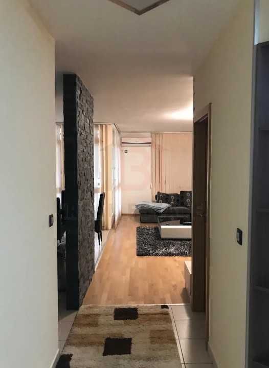 Дава се под наем Тристаен апартамент в Пловдив, Съдийски - 78 кв.м за 200 € - Снимка #2