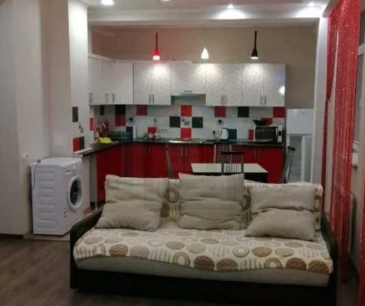 Дава се под наем Едностаен апартамент в Пловдив, Тракия - 50 кв.м за 260лв € - Снимка #1