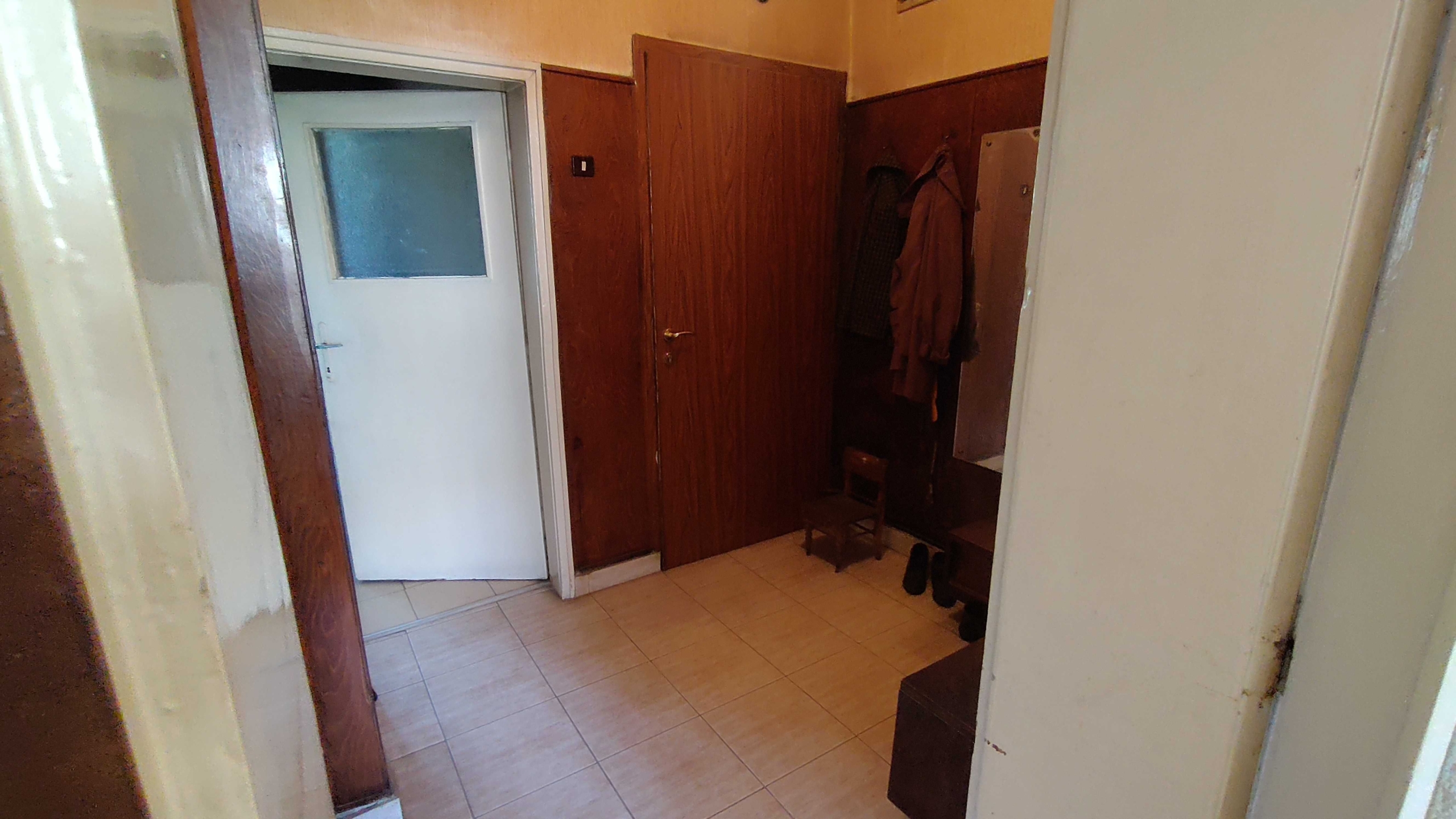 Четиристаен апартамент в Перник, Център - 115 кв.м за 827 €/кв.м - Снимка #4
