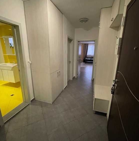 Дава се под наем Тристаен апартамент в София, Хладилника - 110 кв.м за 850 € - Снимка #13