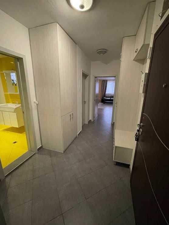Дава се под наем Тристаен апартамент в София, Хладилника - 110 кв.м за 850 € - Снимка #13