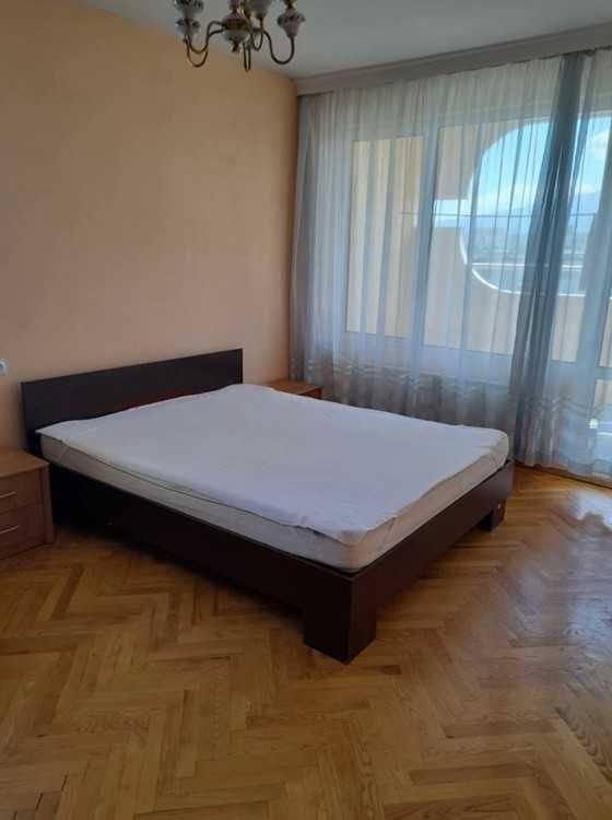 Дава се под наем Четиристаен апартамент в София, Света Троица - 120 кв.м за 979лв € - Снимка #5