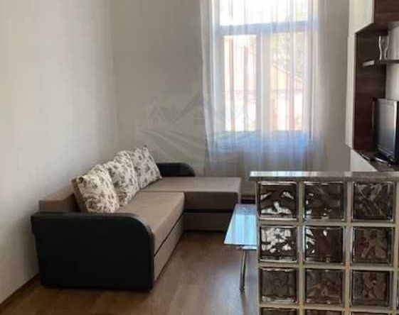 Дава се под наем Двустаен апартамент в Пловдив, Каменица 1 - 65 кв.м за 390лв € - Снимка #1