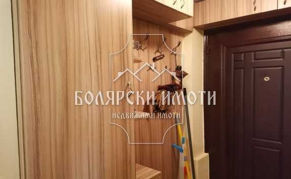 Дава се под наем Двустаен апартамент в Велико Търново, Център - 45 кв.м за 430лв € - Снимка #6