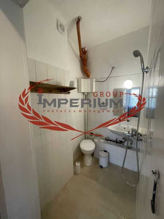 Дава се под наем Тристаен апартамент в Варна, Център - 80 кв.м за 400 € - Снимка #12