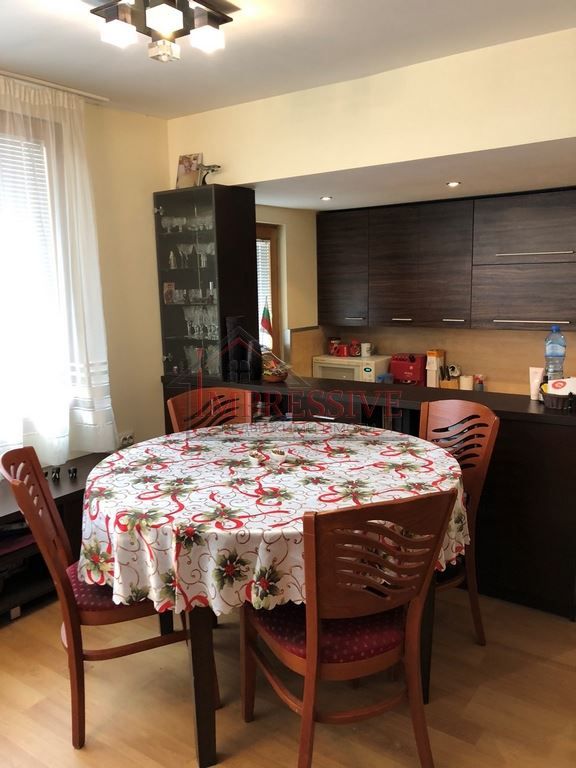 Дава се под наем Къща в Варна, м-т Пчелина - 65 кв.м за 1500лв € - Снимка #1