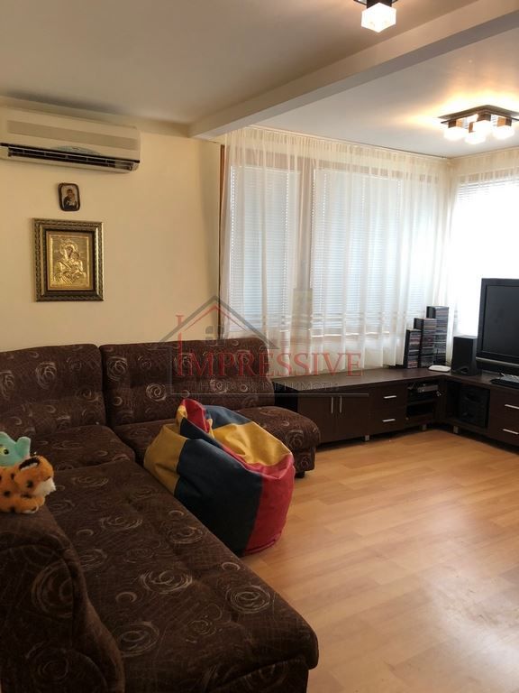 Дава се под наем Къща в Варна, м-т Пчелина - 65 кв.м за 1500лв € - Снимка #2