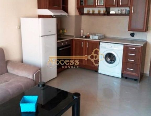 Дава се под наем Двустаен апартамент в Варна, Бриз - 90 кв.м за 300 € - Снимка #1