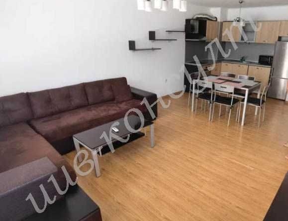 Тристаен апартамент в Велико Търново, Център - 94 кв.м за 1277 €/кв.м - Снимка #1