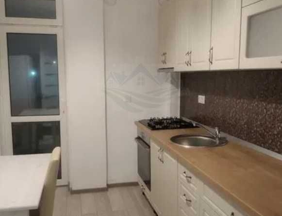 Дава се под наем Тристаен апартамент в Пловдив, Централна гара - 85 кв.м за 360лв € - Снимка #1