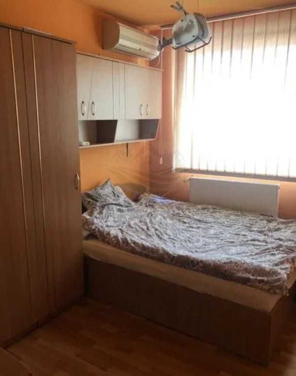 Дава се под наем Тристаен апартамент в Пловдив, Старият град - 89 кв.м за 420лв € - Снимка #2