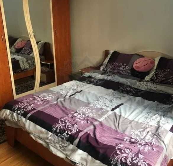 Дава се под наем Тристаен апартамент в Пловдив, Старият град - 89 кв.м за 420лв € - Снимка #3