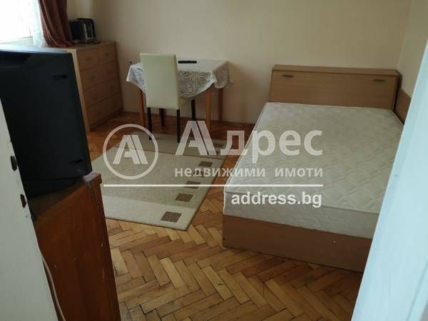 Дава се под наем Двустаен апартамент в София, Гевгелийски - 56 кв.м за 750лв € - Снимка #12