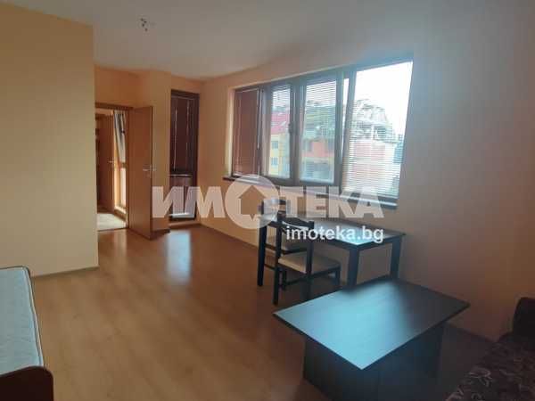Дава се под наем Тристаен апартамент в София, Банишора - 100 кв.м за 750лв € - Снимка #8