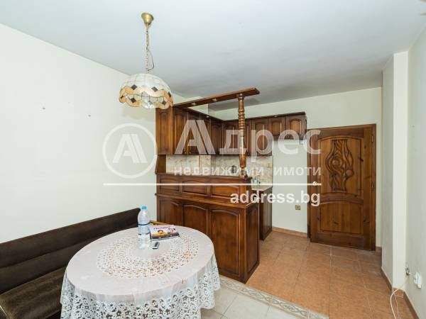 Тристаен апартамент в Пловдив, Въстанически - 86 кв.м за 1361 €/кв.м - Снимка #7