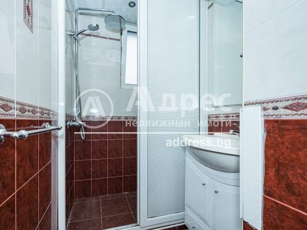 Тристаен апартамент в Пловдив, Въстанически - 86 кв.м за 1361 €/кв.м - Снимка #10