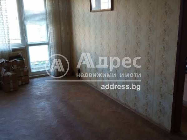 Тристаен апартамент в София, Дианабад - 79 кв.м за 1709 €/кв.м - Снимка #3