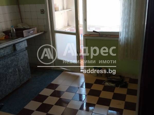 Тристаен апартамент в София, Дианабад - 79 кв.м за 1709 €/кв.м - Снимка #5