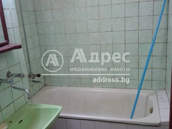 Тристаен апартамент в София, Дианабад - 79 кв.м за 1709 €/кв.м - Снимка #6