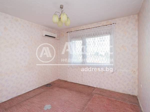 Двустаен апартамент в Варна, Кайсиева градина - 68 кв.м за 927 €/кв.м - Снимка #11
