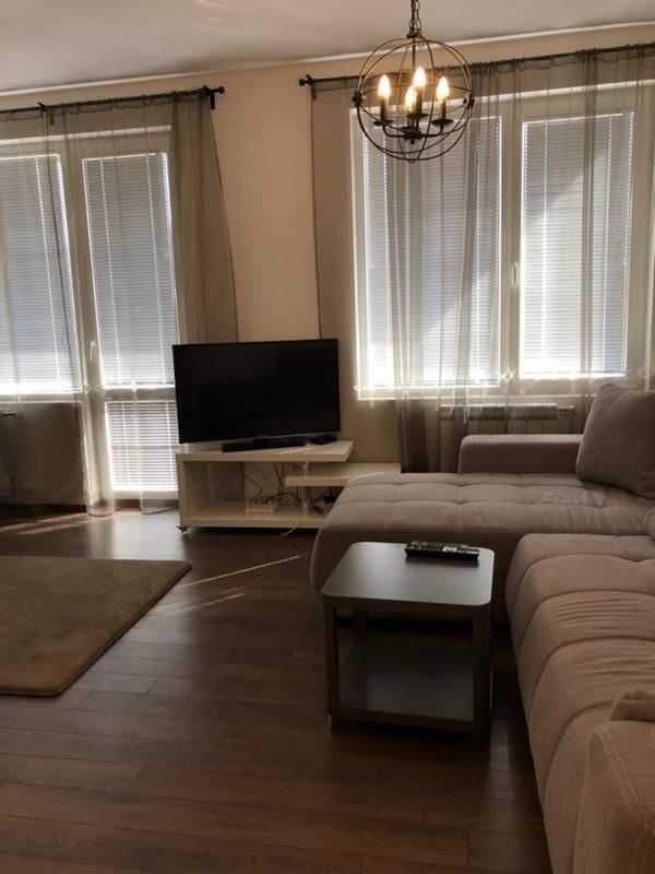 Дава се под наем Двустаен апартамент в София, Красно село - 65 кв.м за 300 € - Снимка #2