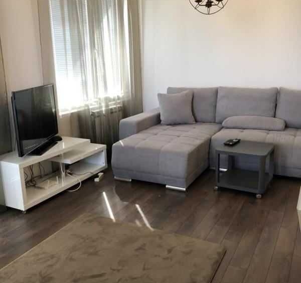 Дава се под наем Двустаен апартамент в София, Красно село - 65 кв.м за 300 € - Снимка #3
