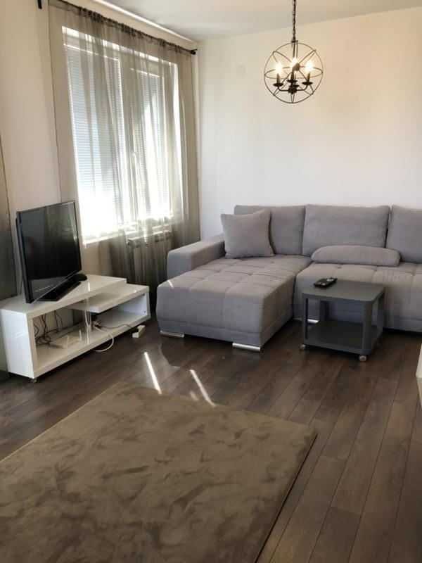 Дава се под наем Двустаен апартамент в София, Красно село - 65 кв.м за 300 € - Снимка #3