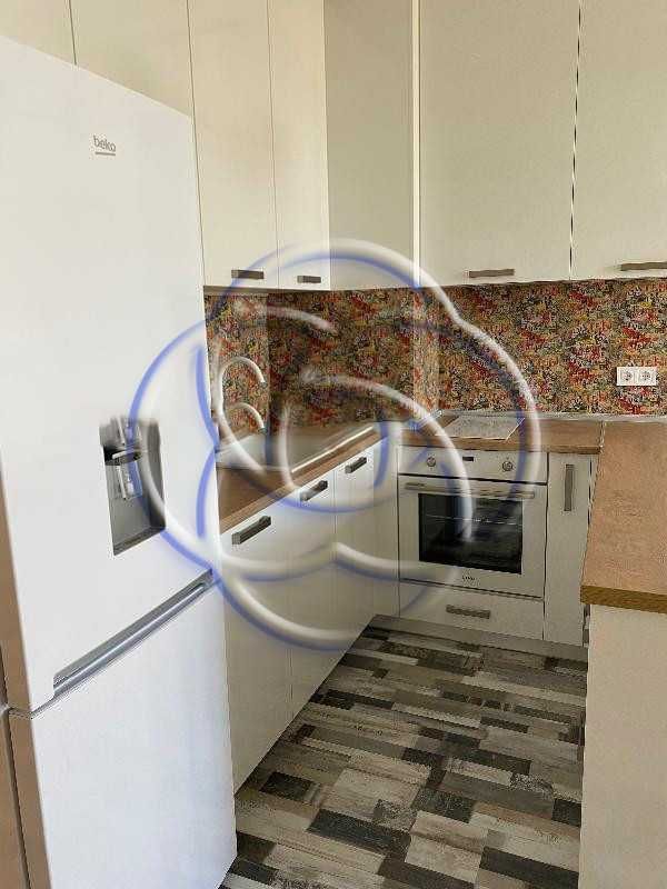 Дава се под наем Двустаен апартамент в София, Дружба 2 - 70 кв.м за 400 € - Снимка #2