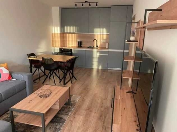 Дава се под наем Двустаен апартамент в София, Младост 4 - 65 кв.м за 1300лв € - Снимка #1