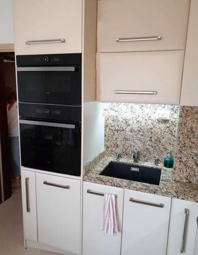 Дава се под наем Двустаен апартамент в София, Център - 65 кв.м за 1240лв € - Снимка #3