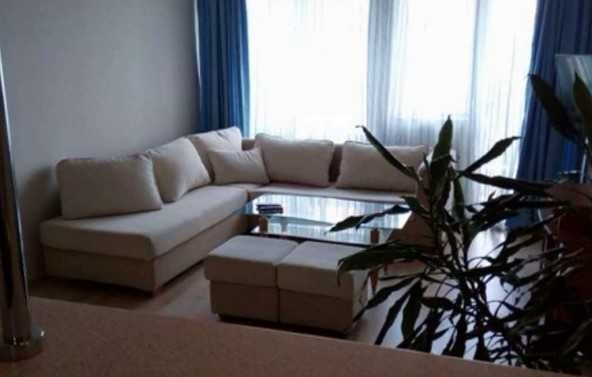 Дава се под наем Двустаен апартамент в София, Хладилника - 72 кв.м за 550 € - Снимка #1