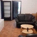 Дава се под наем Четиристаен апартамент в София, Център - 100 кв.м за 1300лв € - Снимка #1