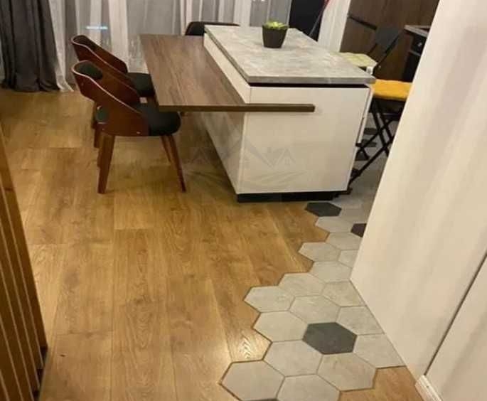 Дава се под наем Двустаен апартамент в Пловдив, Център - 60 кв.м за 360лв € - Снимка #5