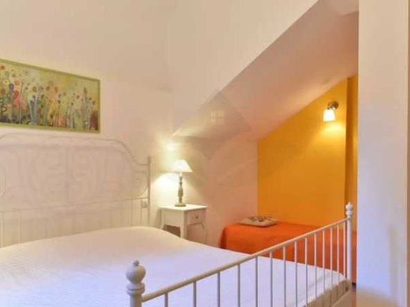 Дава се под наем Двустаен апартамент в Пловдив, Централна гара - 42 кв.м за 100 € - Снимка #1