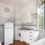 Дава се под наем Тристаен апартамент в Пловдив, Старият град - 92 кв.м за 220 € - Снимка #1