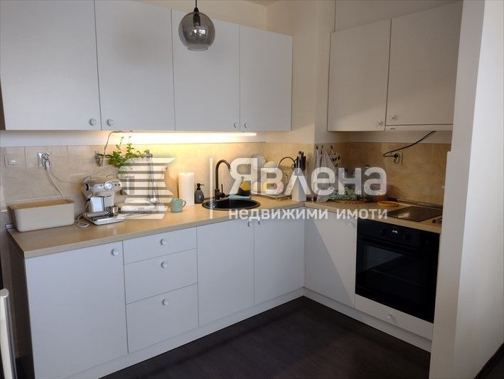 Тристаен апартамент в София, Надежда 4 - 95 кв.м за 1737 €/кв.м - Снимка #8