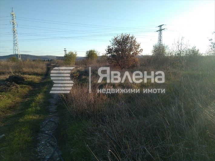 Парцел в с. Тополи, Област Варна - 9500 кв.м за 35 €/кв.м - Снимка #2