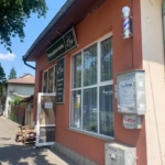 Дава се под наем  в Божурище -  кв.м за 300лв € - Снимка #1