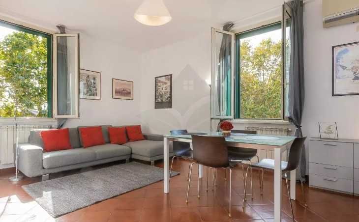 Дава се под наем Тристаен апартамент в Пловдив, Старият град - 92 кв.м за 220 € - Снимка #4