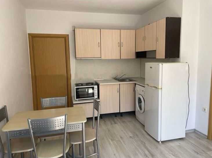 Дава се под наем Двустаен апартамент в София, Център - 50 кв.м за 380 € - Снимка #2