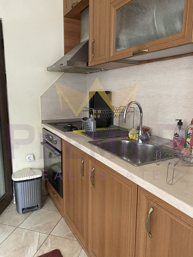 Дава се под наем Едностаен апартамент в Варна, Гръцка махала - 40 кв.м за 450лв € - Снимка #4